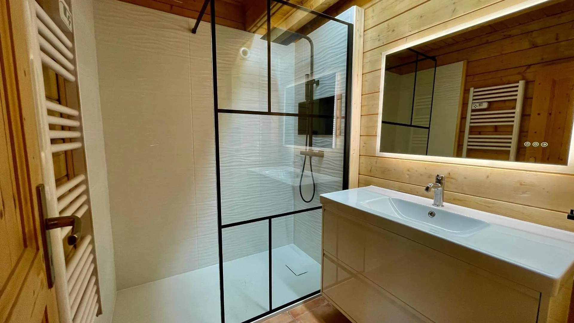 Chalet Pura Vida Morillon Samoens Grand Massif 6-8