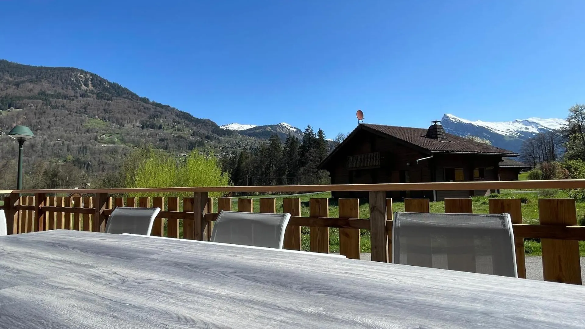 Chalet Pura Vida Morillon Samoens Grand Massif 6-8